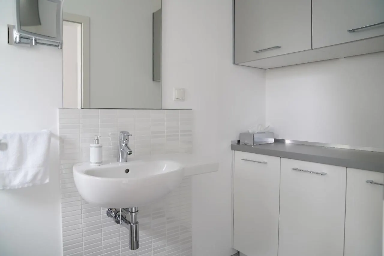 Apartman Modernes Stadthaus | Parkplatz | Wifi | Bad&Dusche | Kueche Hannover