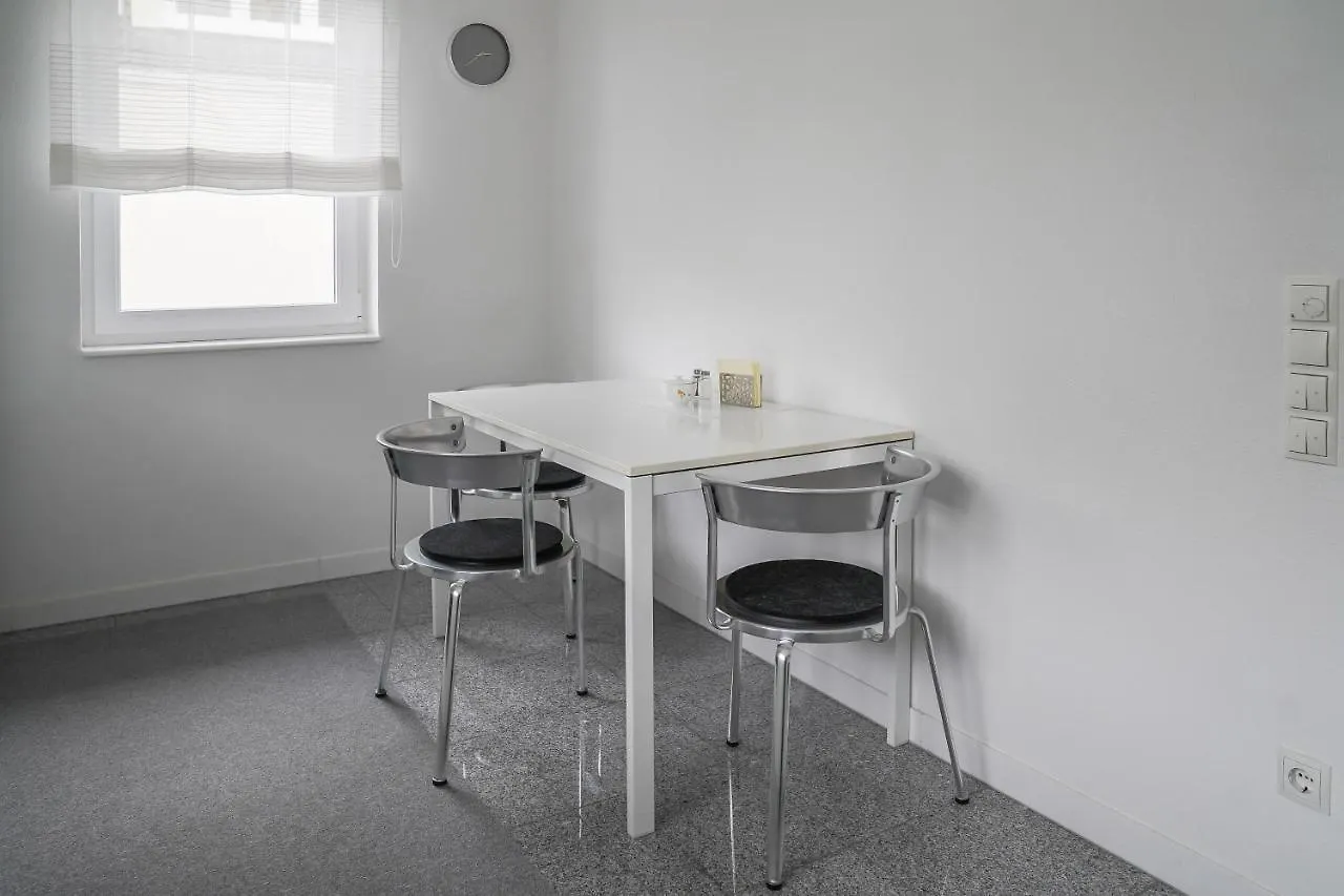Modernes Stadthaus | Parkplatz | WiFi | Bad&Dusche | Küche Hannover Apartment